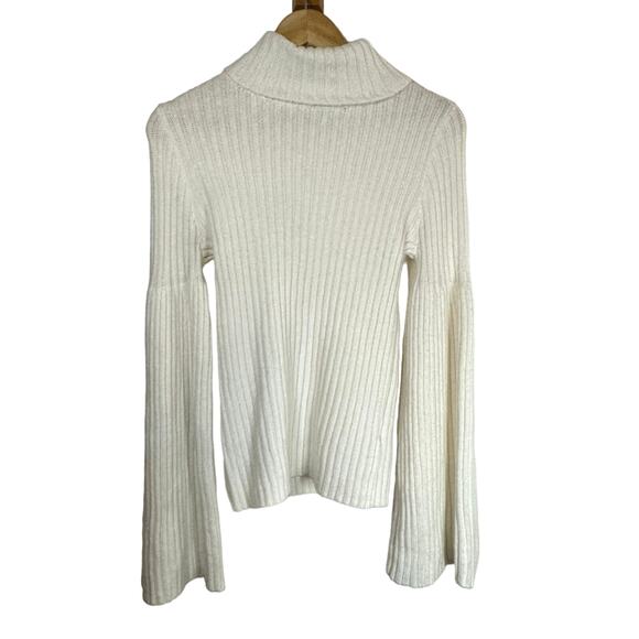 Guess turtleneck cable knit bell‎ sleeve sweater ribbed wool blend womans S - Picture 2 of 12